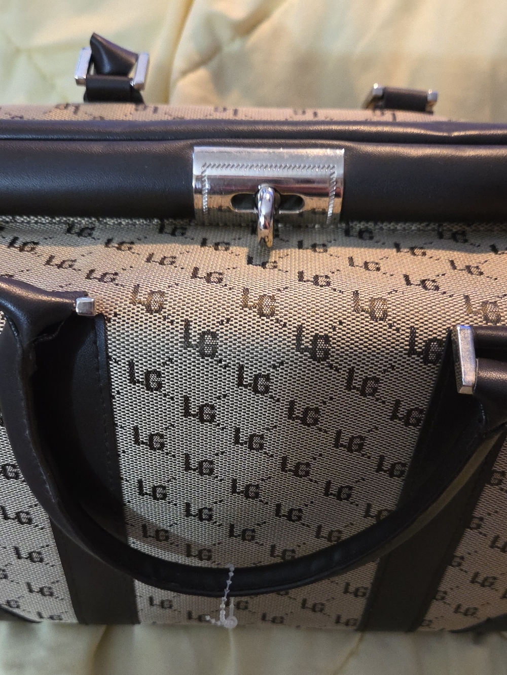 "LG" Monogram Travel bag - Picture 5 of 9